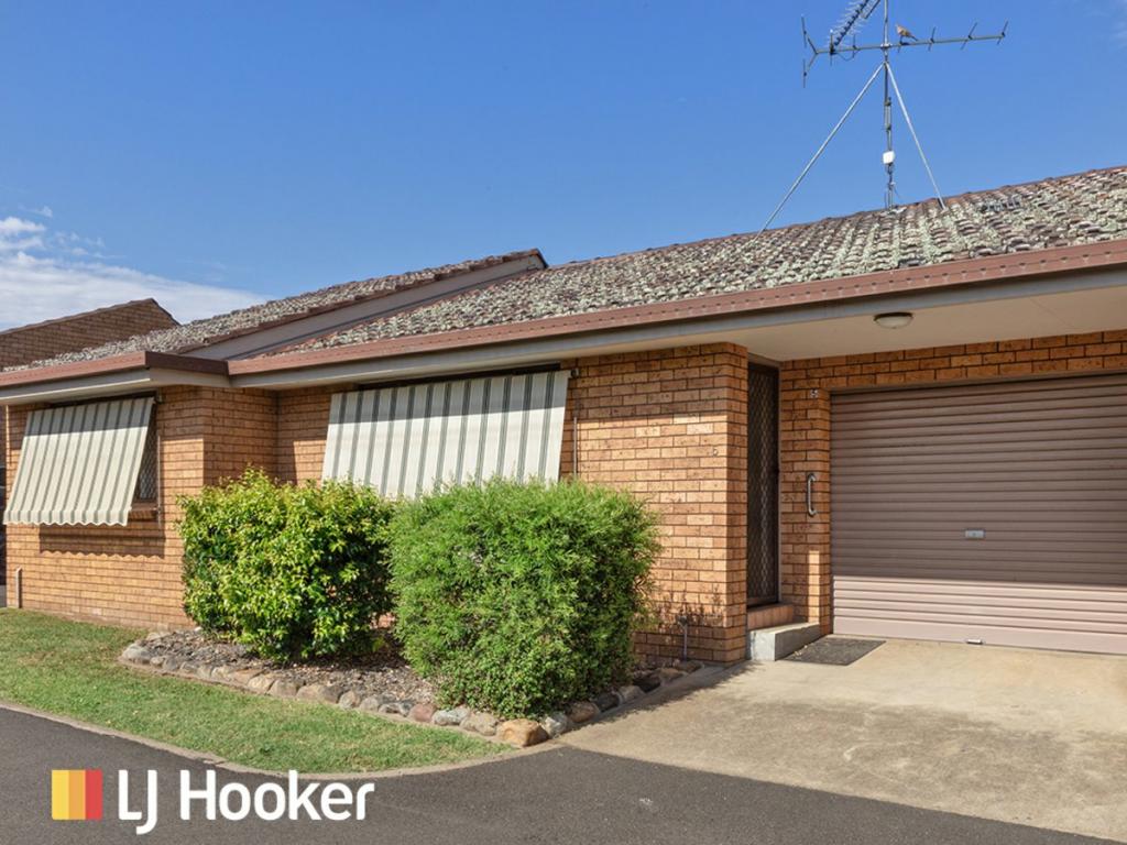 5/8 Thibault St, South Tamworth, NSW 2340