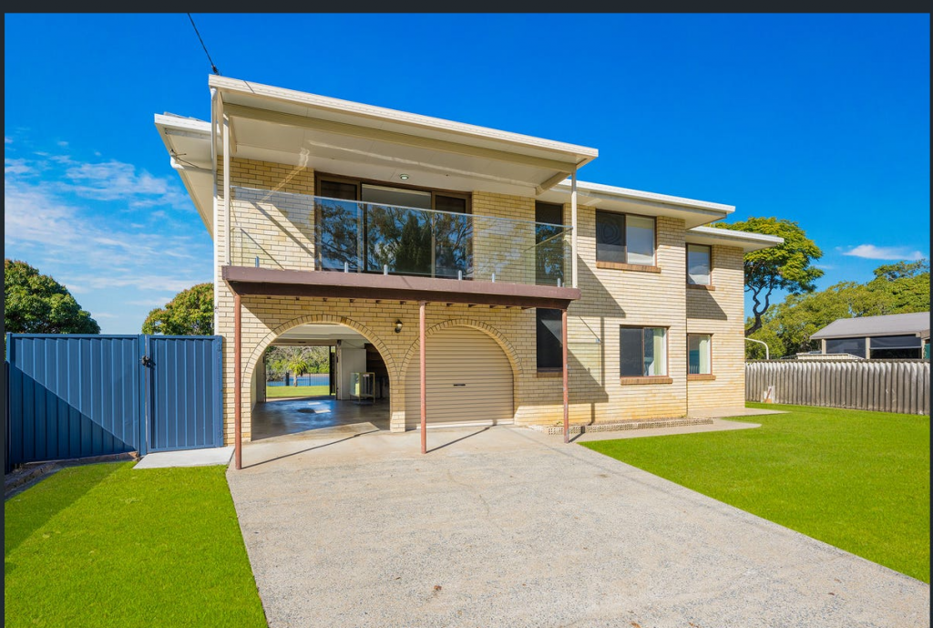 28 Tallebudgera Creek Rd, Burleigh Heads, QLD 4220