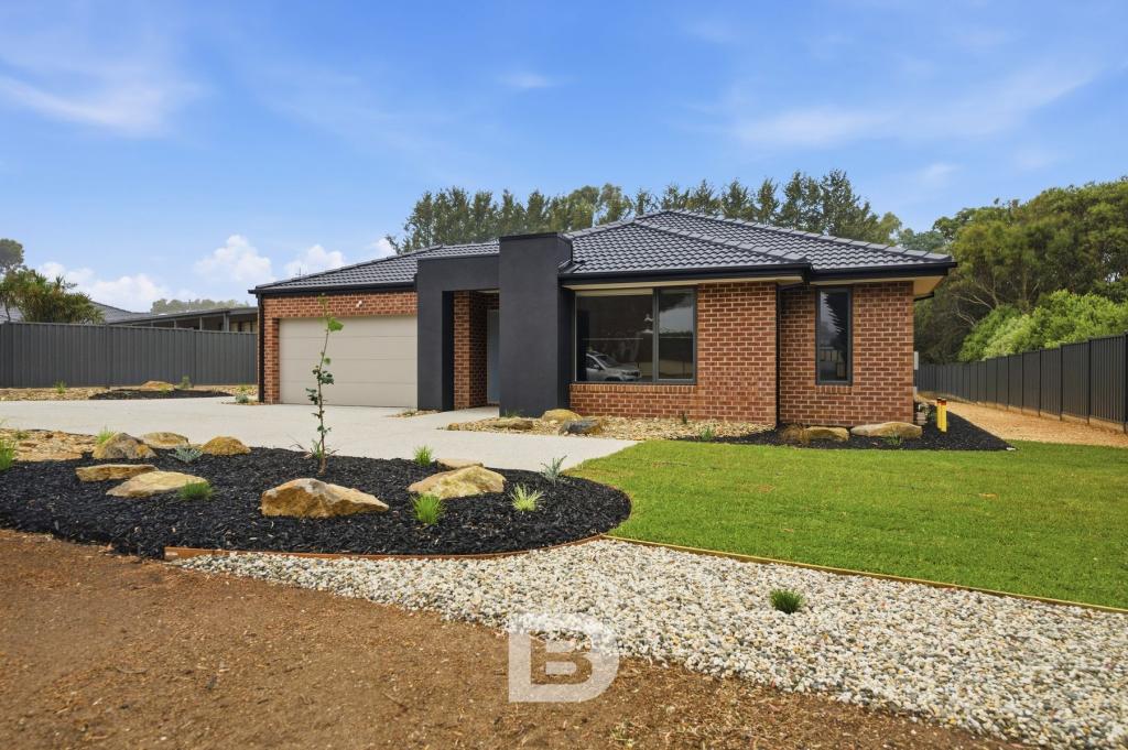 17b Gordon Cres, Romsey, VIC 3434