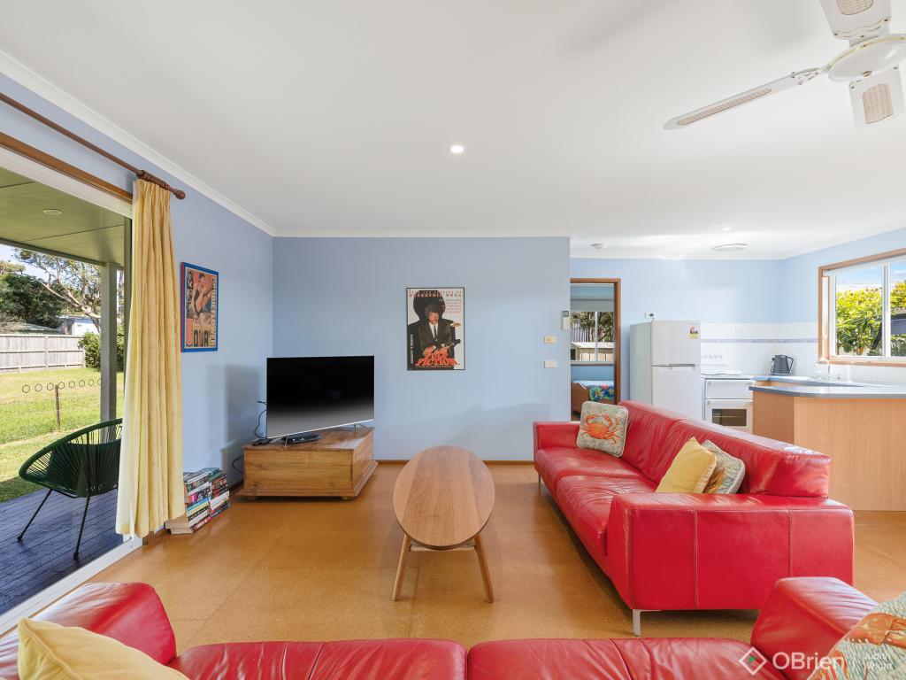 15 Plover St, Cowes, VIC 3922