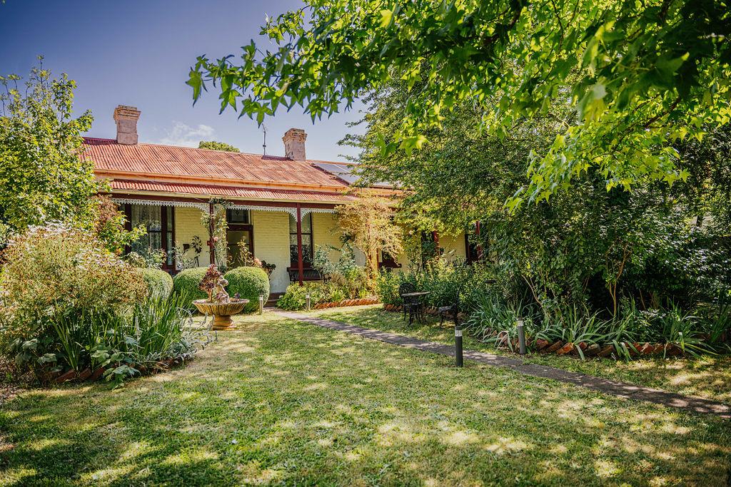 58 - 60 Raglan St, Daylesford, VIC 3460