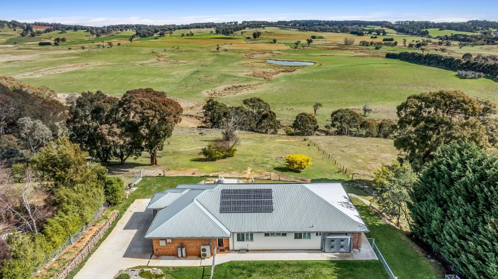 24 Tulloh St, Crookwell, NSW 2583