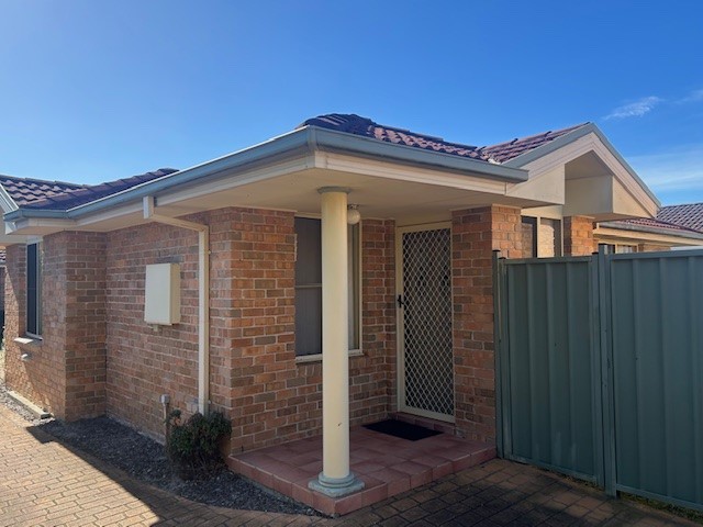 2/19 Waratah Ave, Woy Woy, NSW 2256