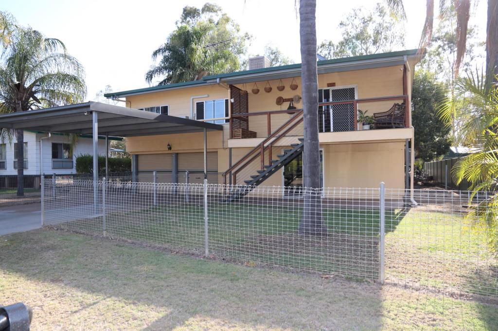 10 Pryor Pl, Emerald, QLD 4720