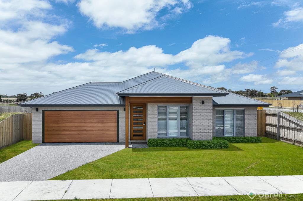 4 BURGAN AVE, NORTH WONTHAGGI, VIC 3995