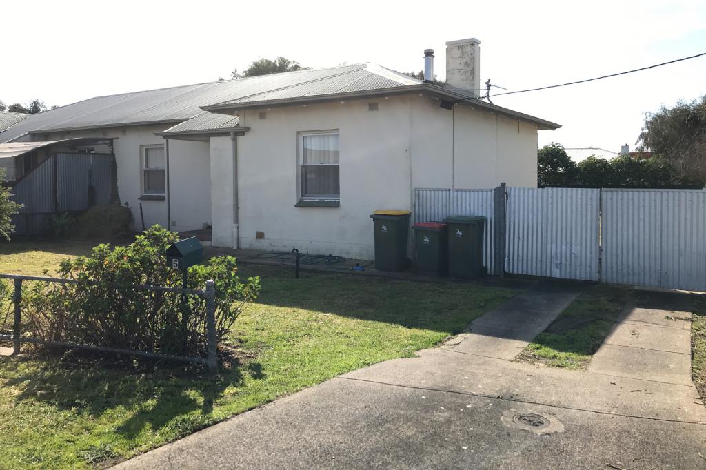5 Cassells St, Millicent, SA 5280