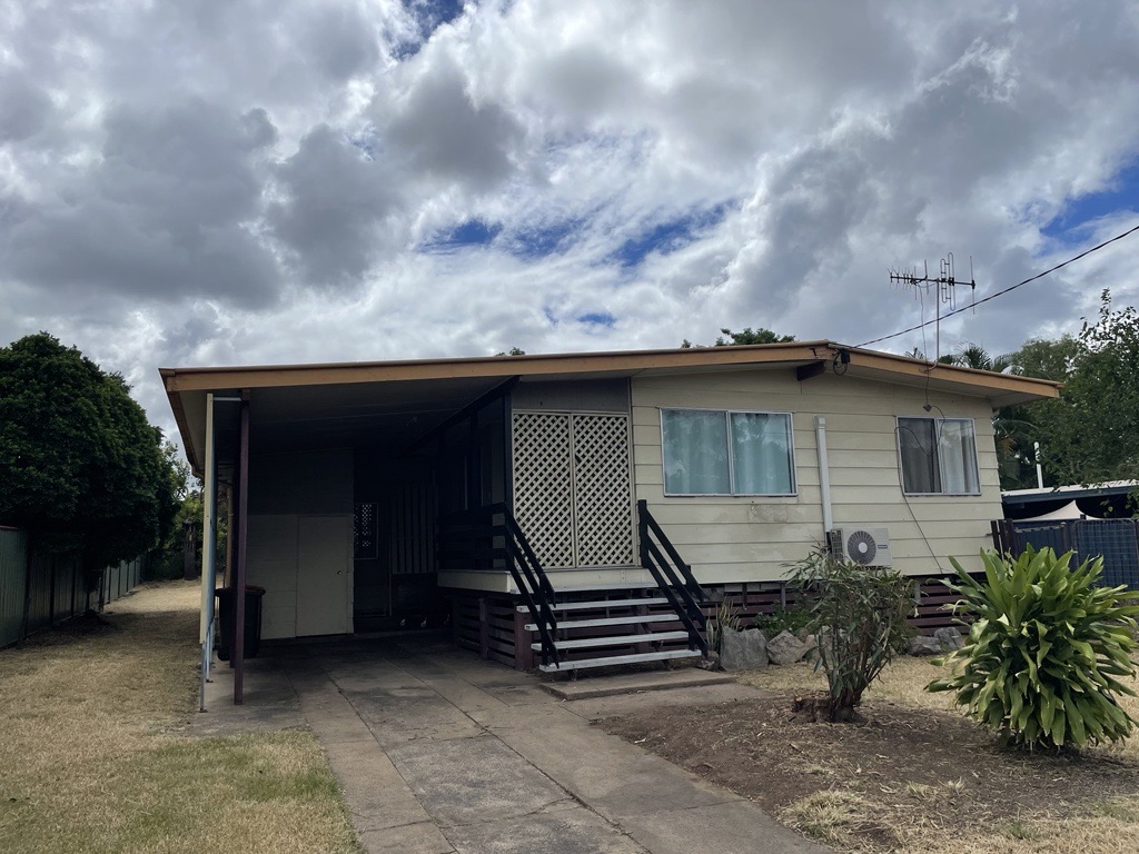 9 Gerrard St, Dysart, QLD 4745
