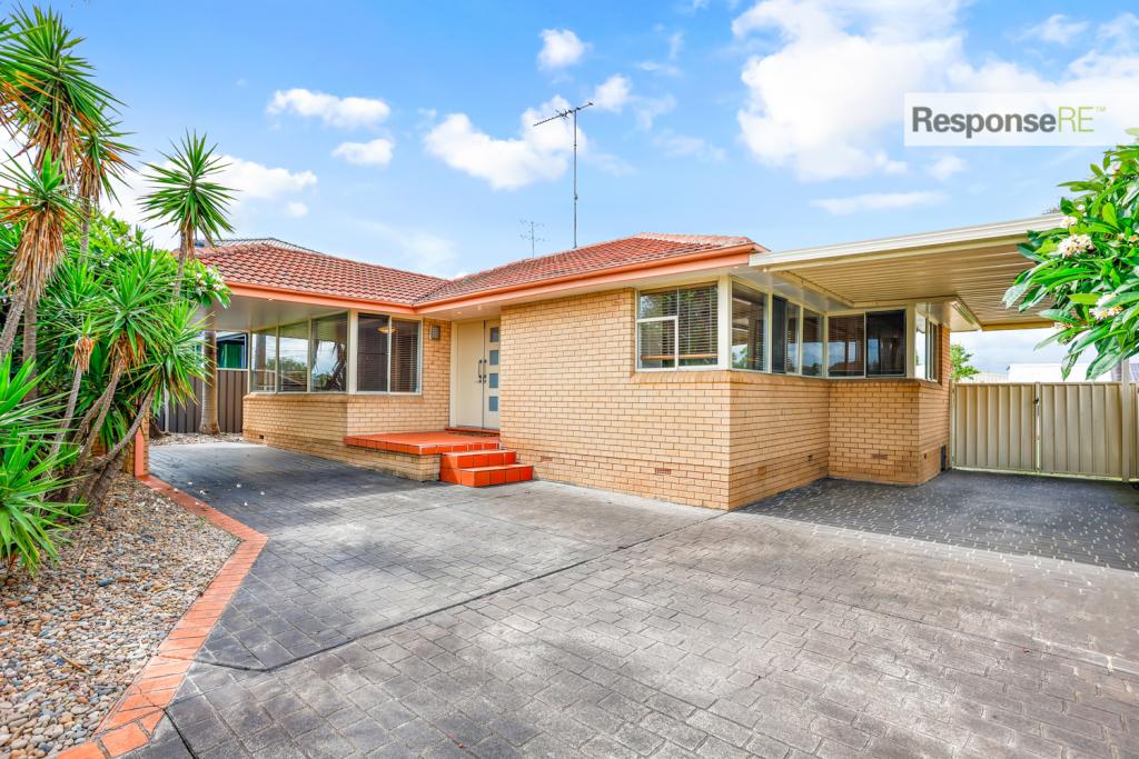 42 Chesterfield Rd, South Penrith, NSW 2750