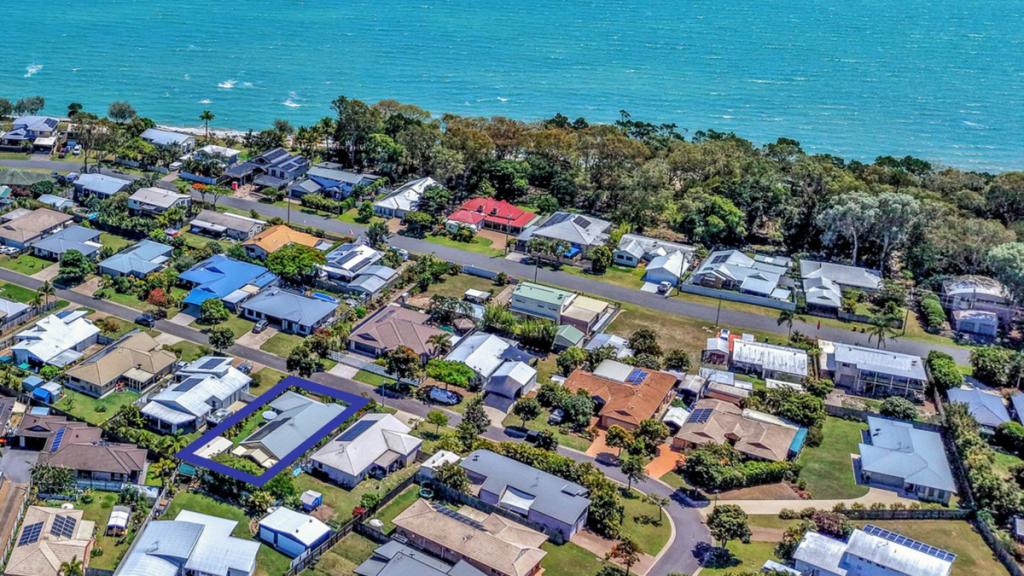 41 Fraser Waters Pde, Toogoom, QLD 4655
