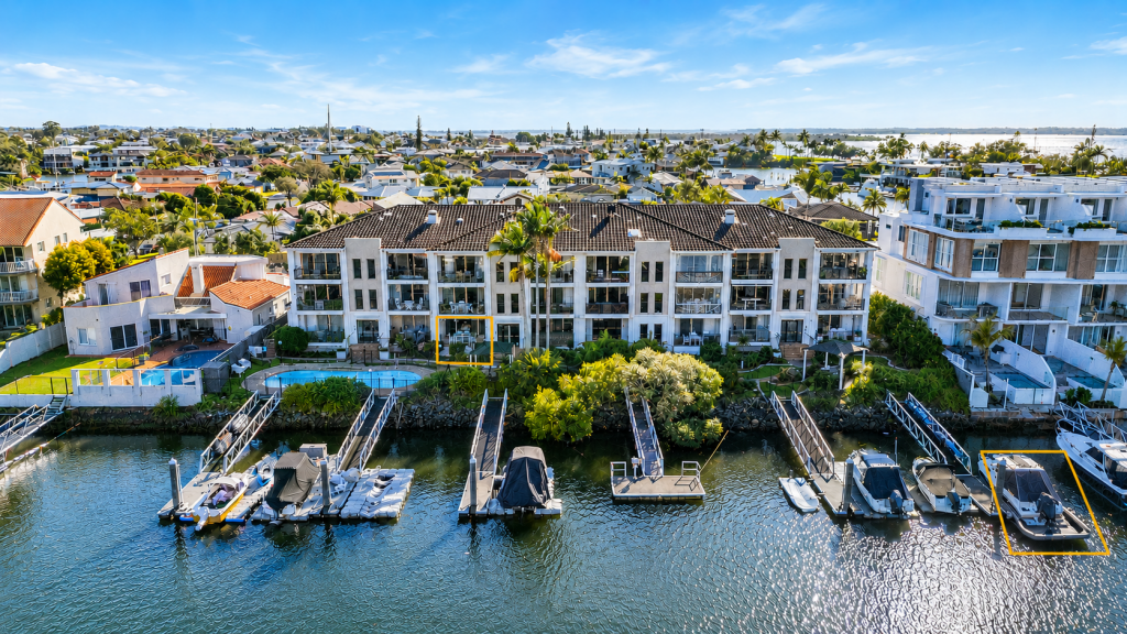 5/14-18 Jennifer Ave, Runaway Bay, QLD 4216