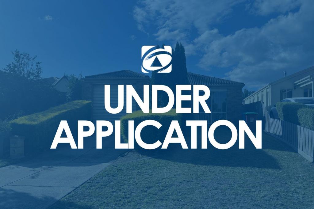 18 Hancock Dr, Berwick, VIC 3806