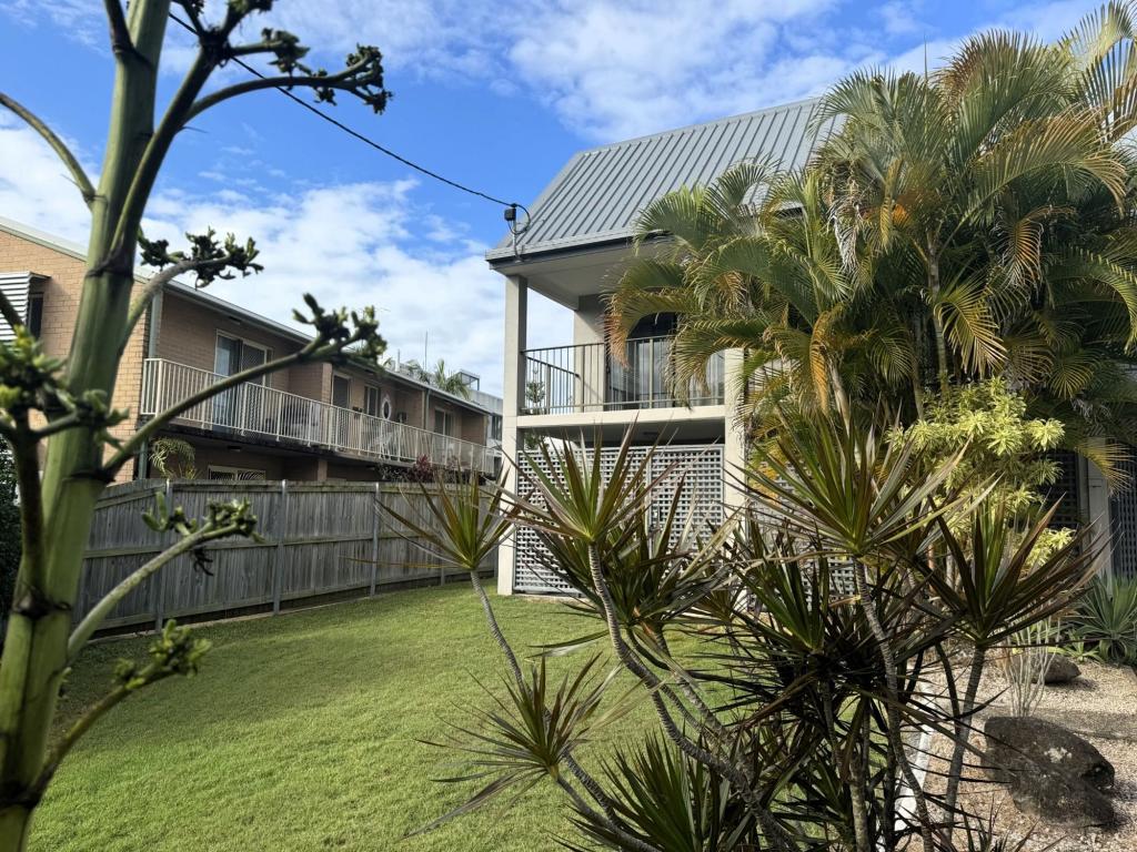 6/17 Akeringa Pl, Mooloolaba, QLD 4557