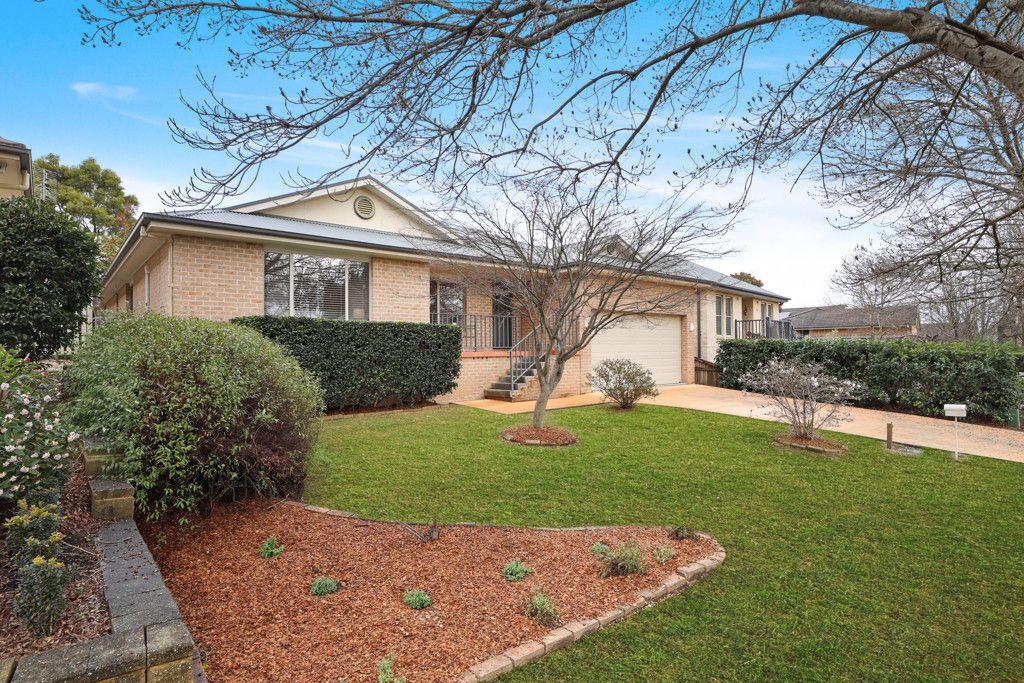 34 Kingsbury Cct, Bowral, NSW 2576