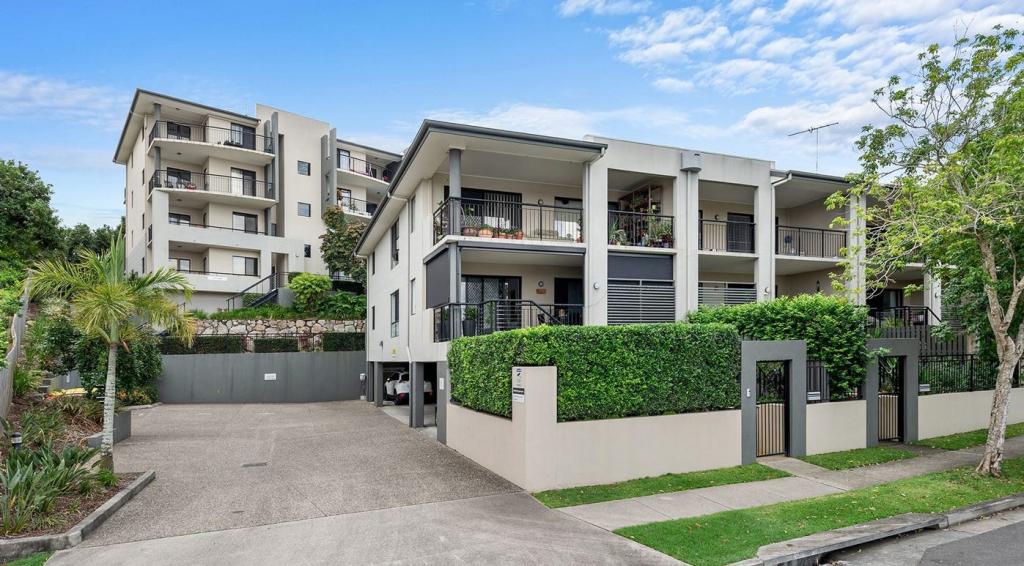 24/70 Norman Ave, Norman Park, QLD 4170
