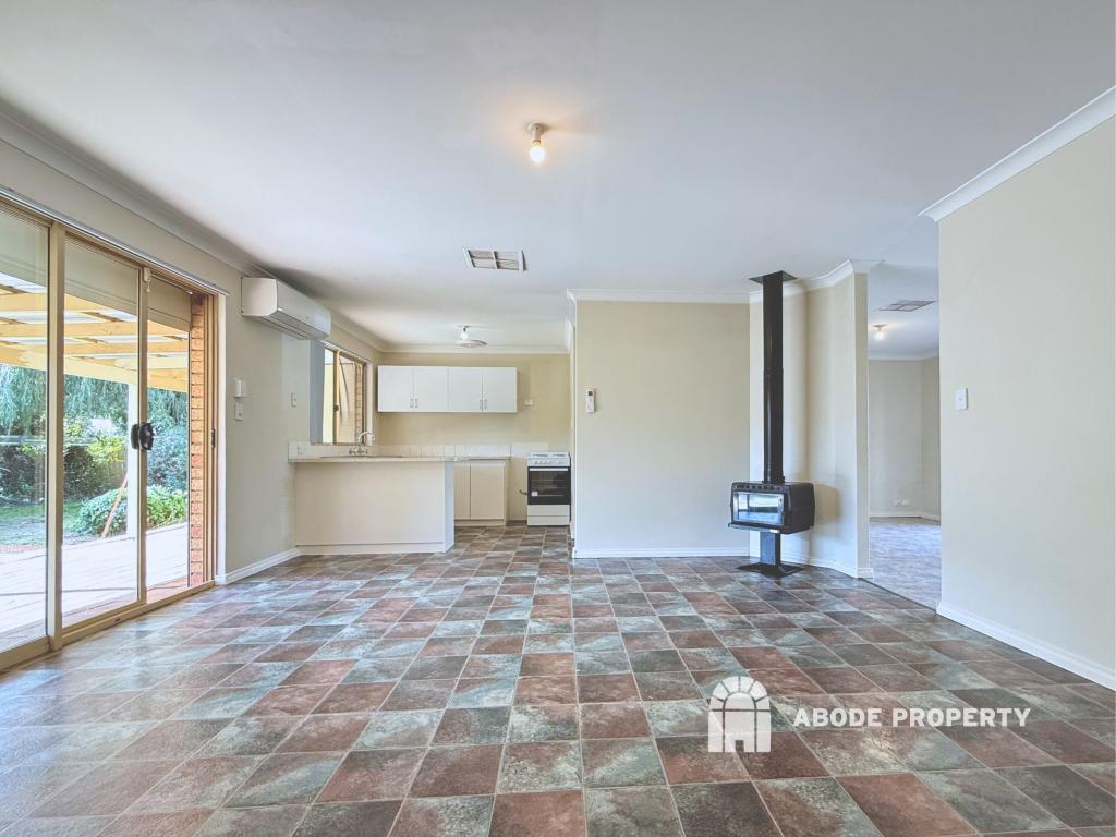 4 Bobtail Cl, Brookdale, WA 6112