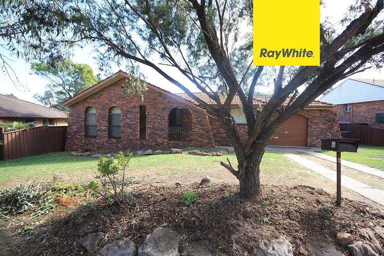 4 Bowerbird Ave, Ingleburn, NSW 2565