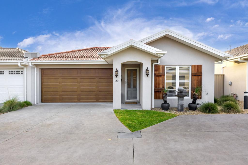 20 Santa Rosa Cct, Rosebud, VIC 3939