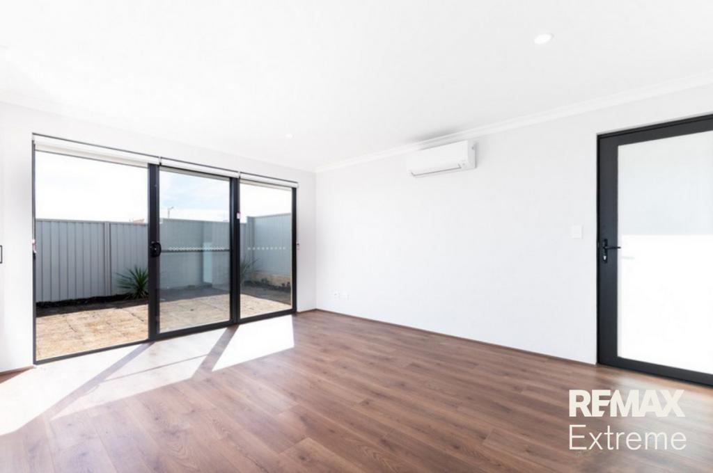 80a Dolphin Dr, Alkimos, WA 6038