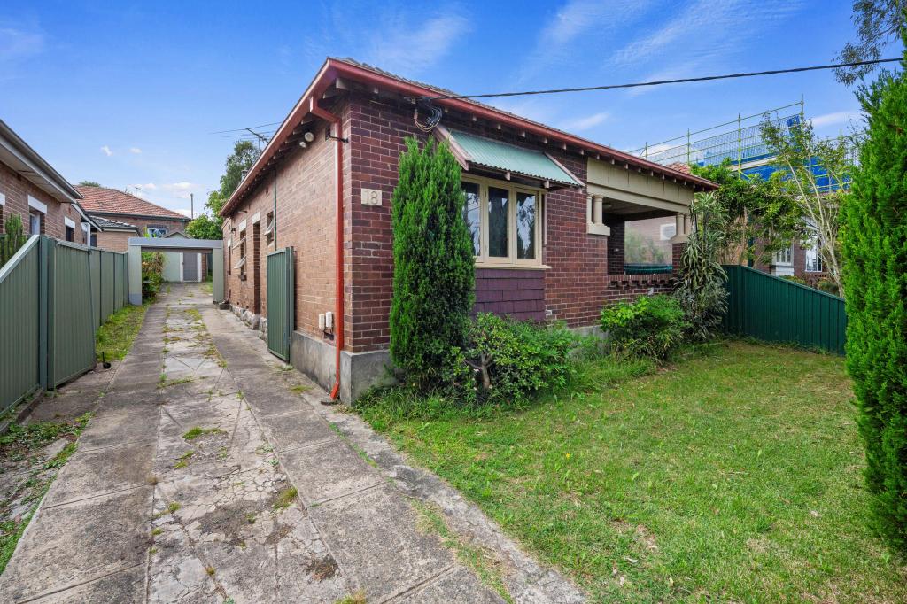 18 Timothy St, Hurstville, NSW 2220