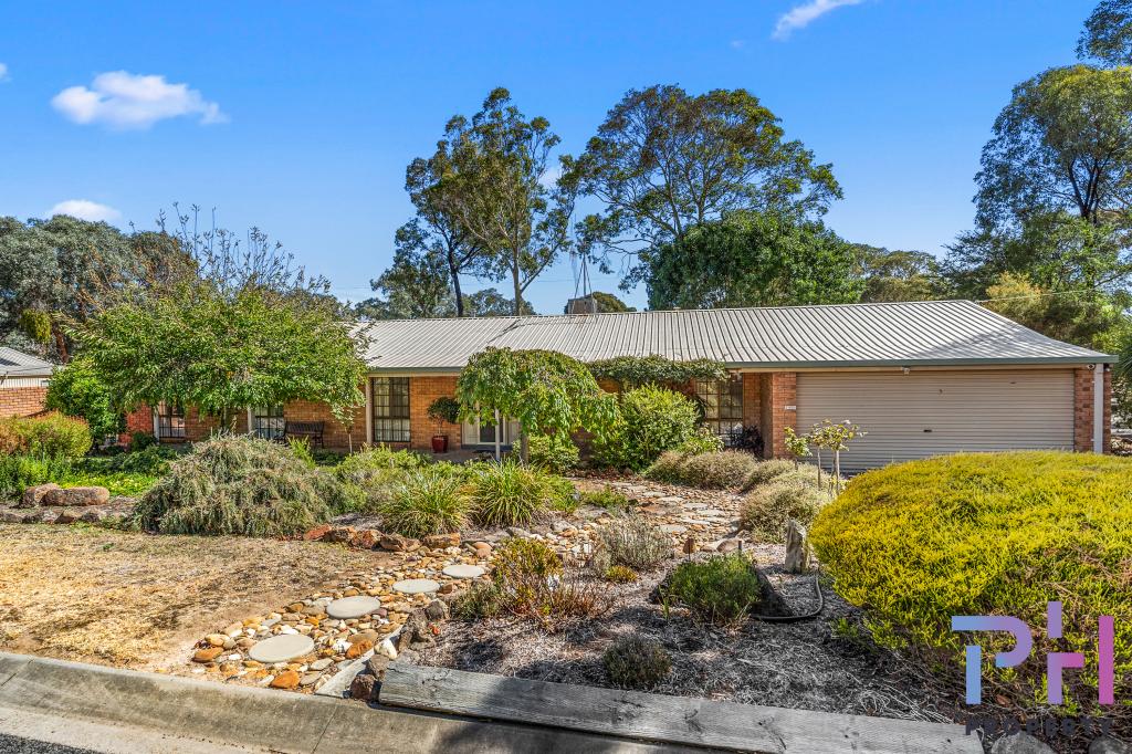 94 MARNIE RD, KENNINGTON, VIC 3550