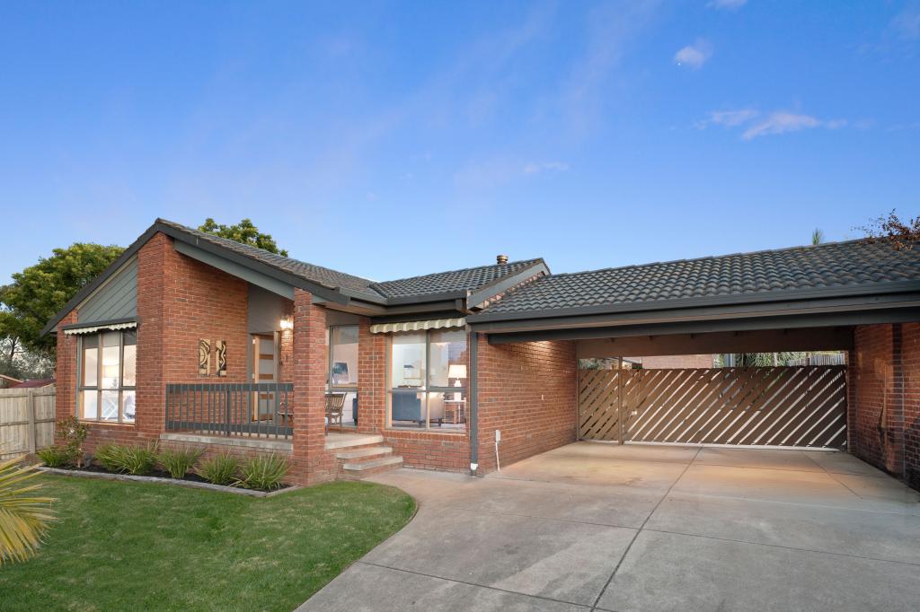 2 Gould Cl, Wantirna South, VIC 3152