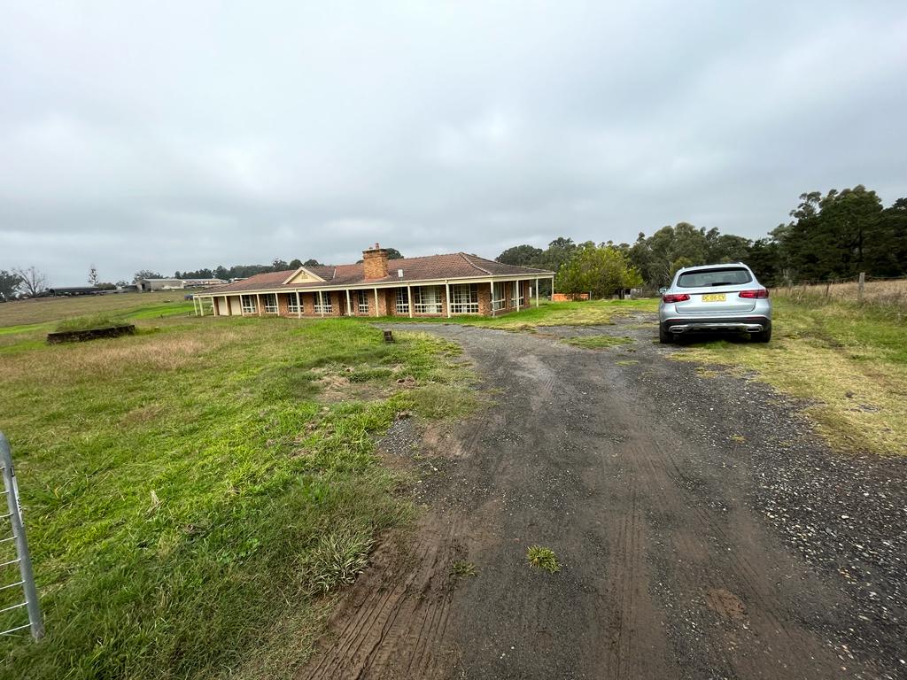 50 Wolstenholme Ave, Greendale, NSW 2745