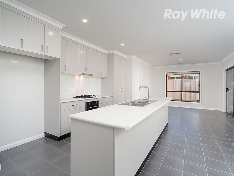150 Pickworth St, Thurgoona, NSW 2640