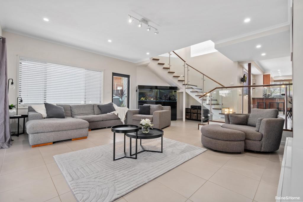 3 Gazi Cl, Bossley Park, NSW 2176