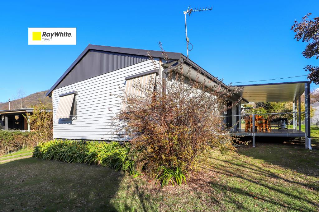 15 Morris St, Talbingo, NSW 2720