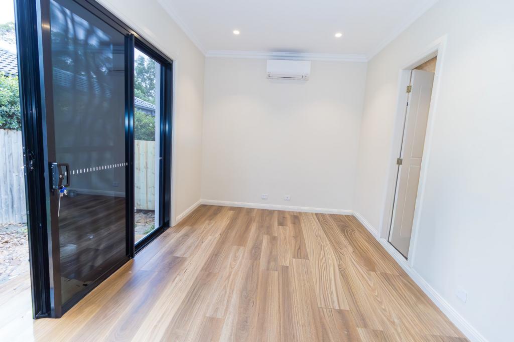 2/62B MANOR RD, HORNSBY, NSW 2077