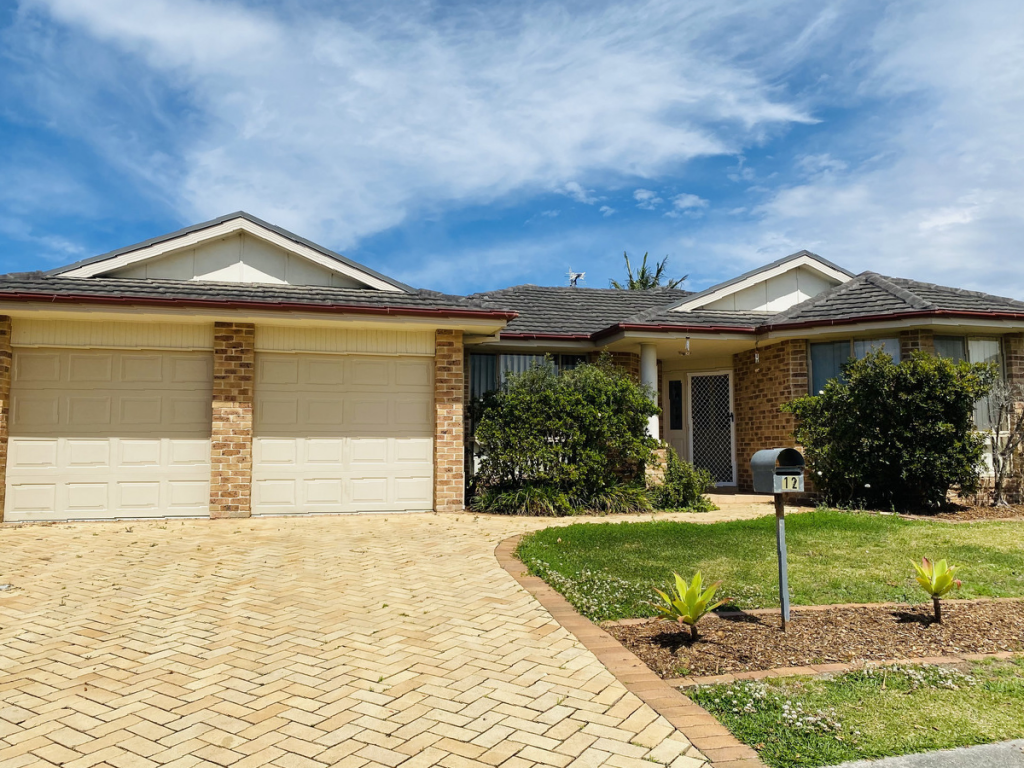 12 Albatross Way, Old Bar, NSW 2430