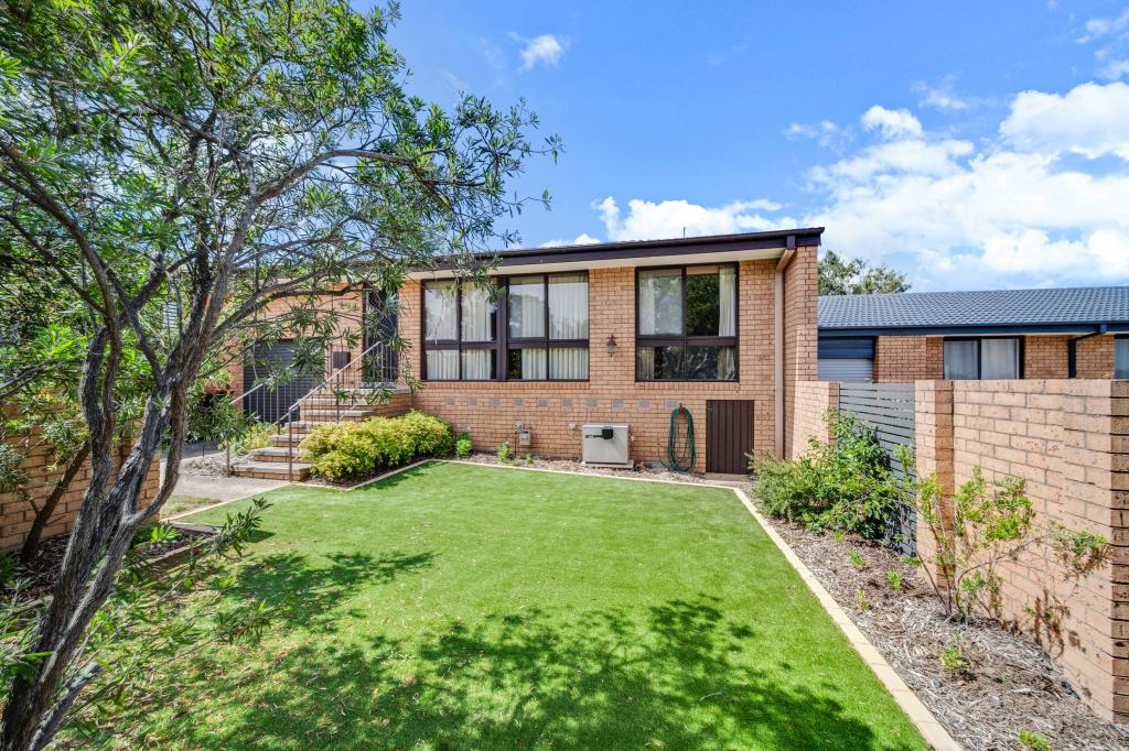 38 Epenarra Cl, Hawker, ACT 2614