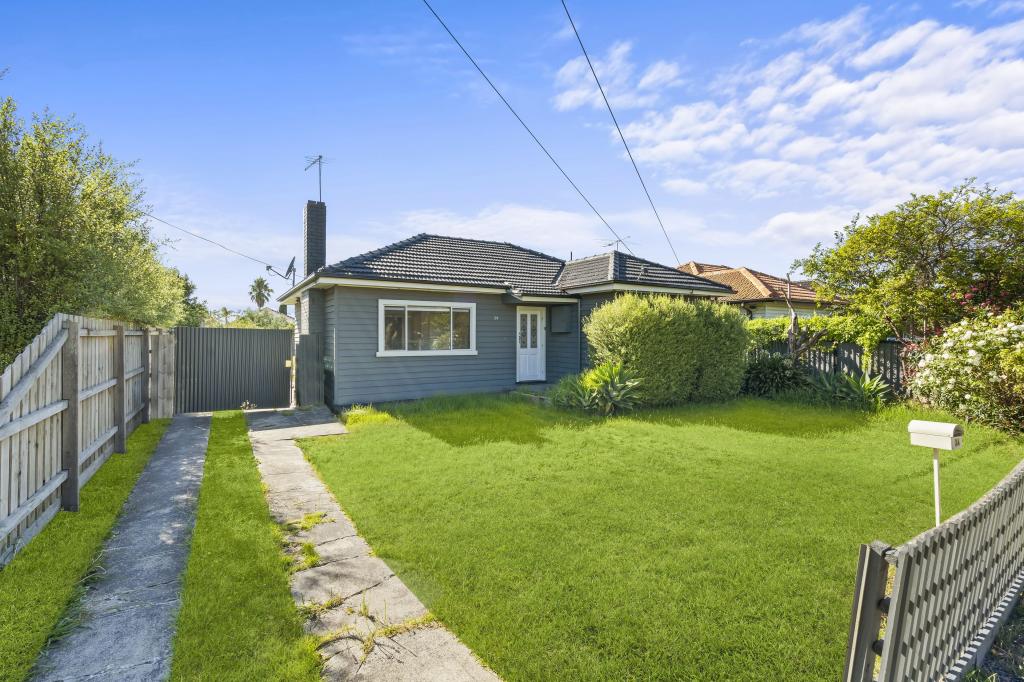 34 Bruce St, Fawkner, VIC 3060