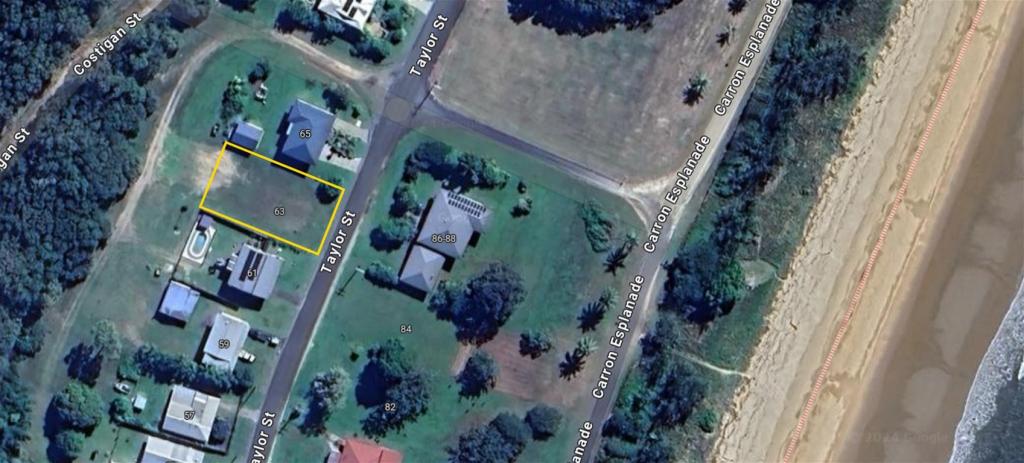 63 Taylor St, Tully Heads, QLD 4854