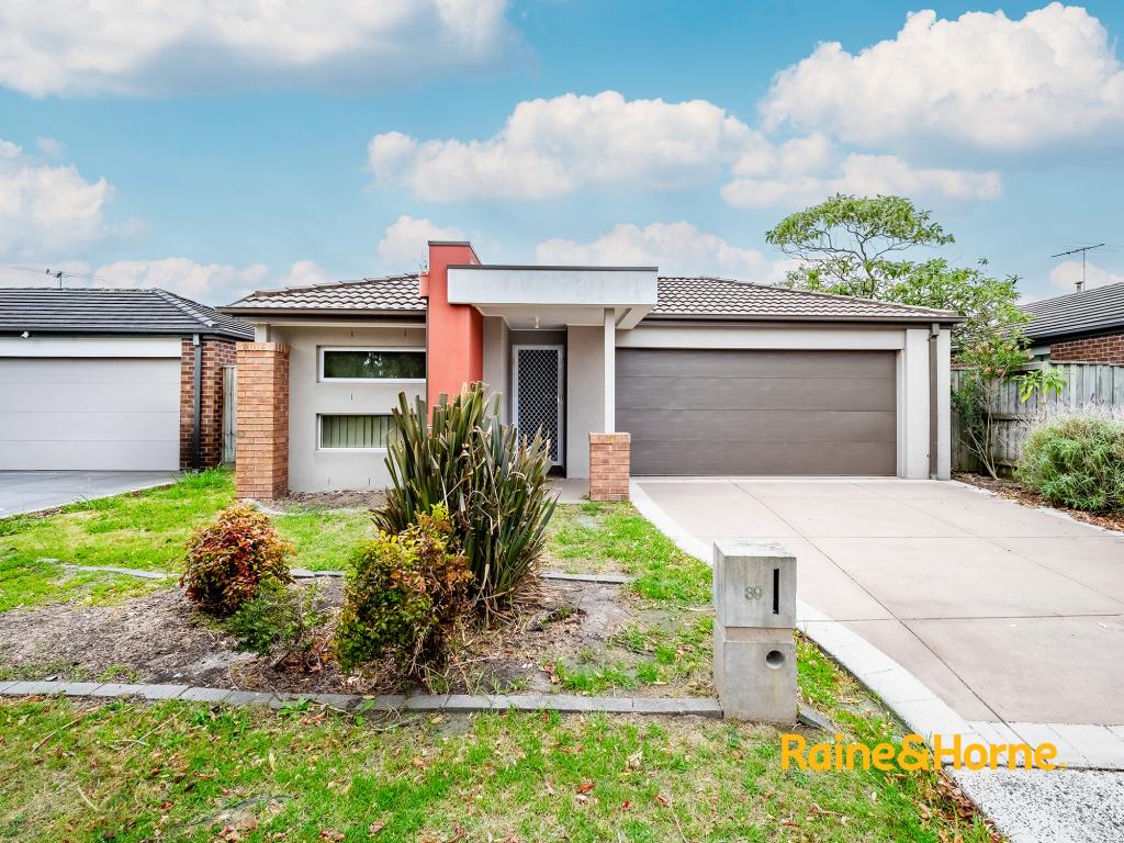 39 Kosta Boda Bvd, Pakenham, VIC 3810