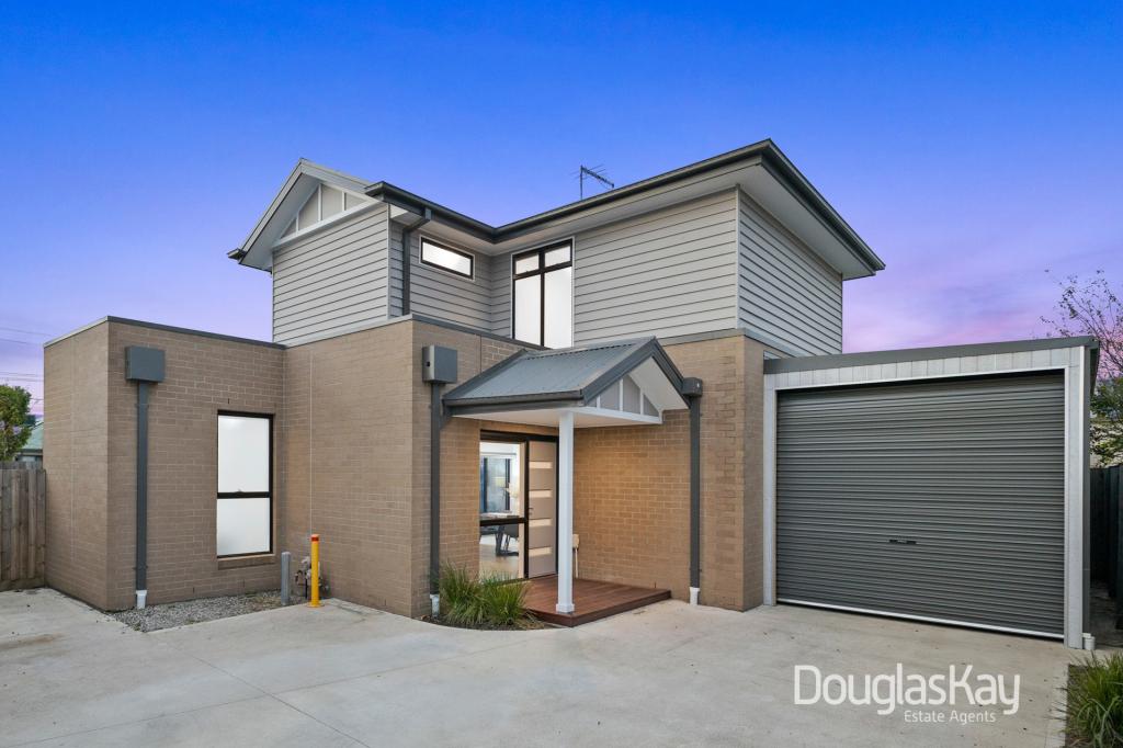 2/124 Cornwall Rd, Sunshine, VIC 3020