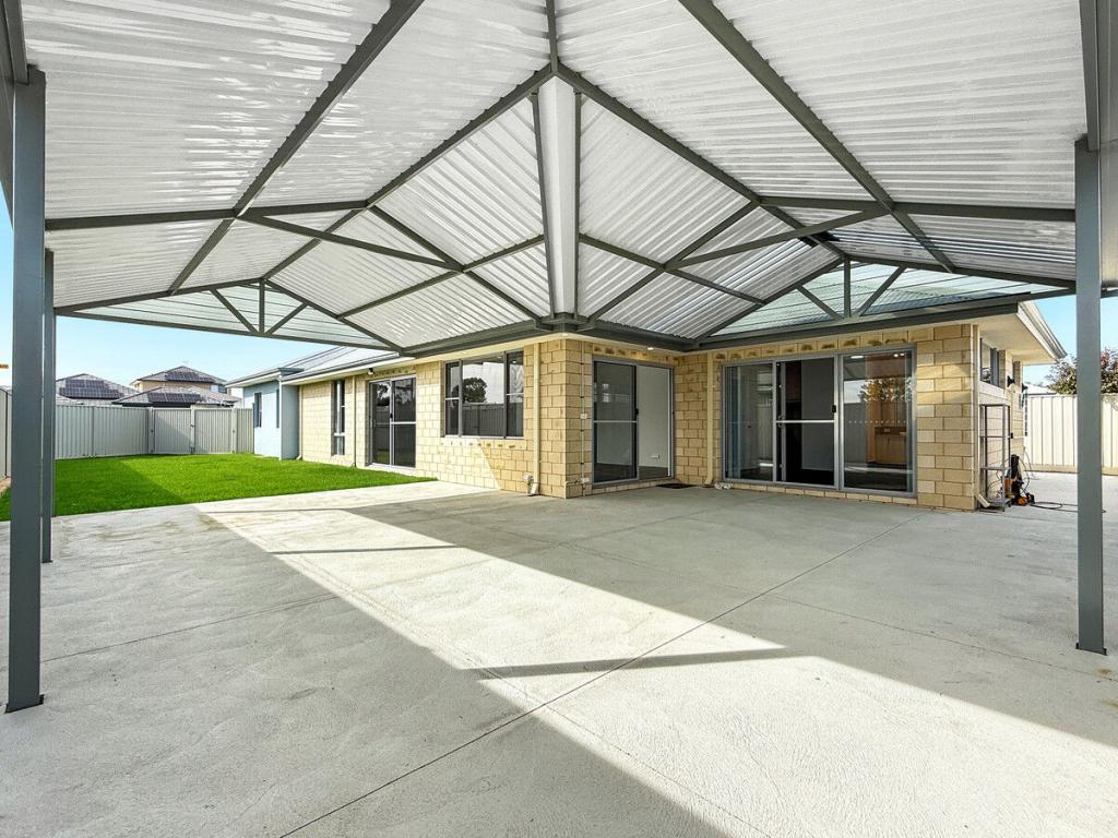 2 Runaway App, Golden Bay, WA 6174