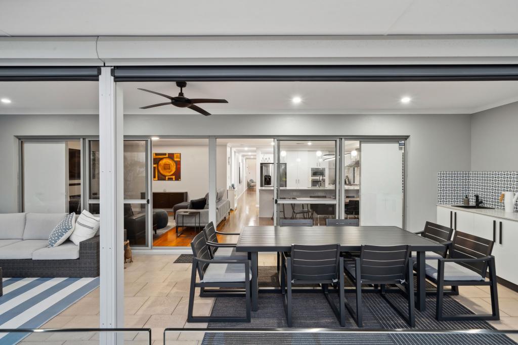 47 Breaksea Dr, North Coogee, WA 6163