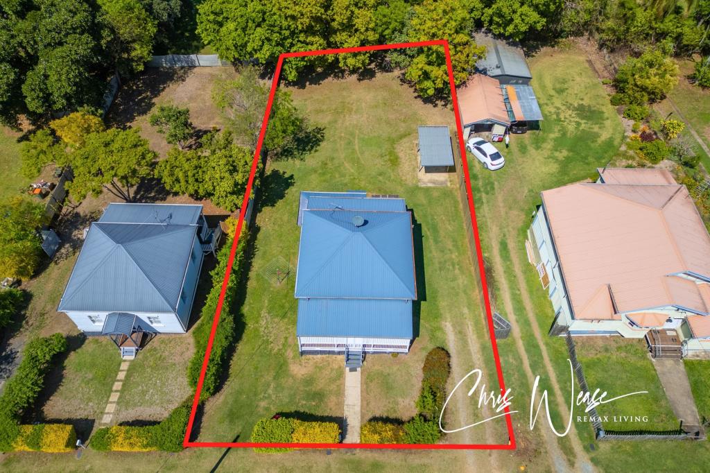 13 Row St, Kilcoy, QLD 4515