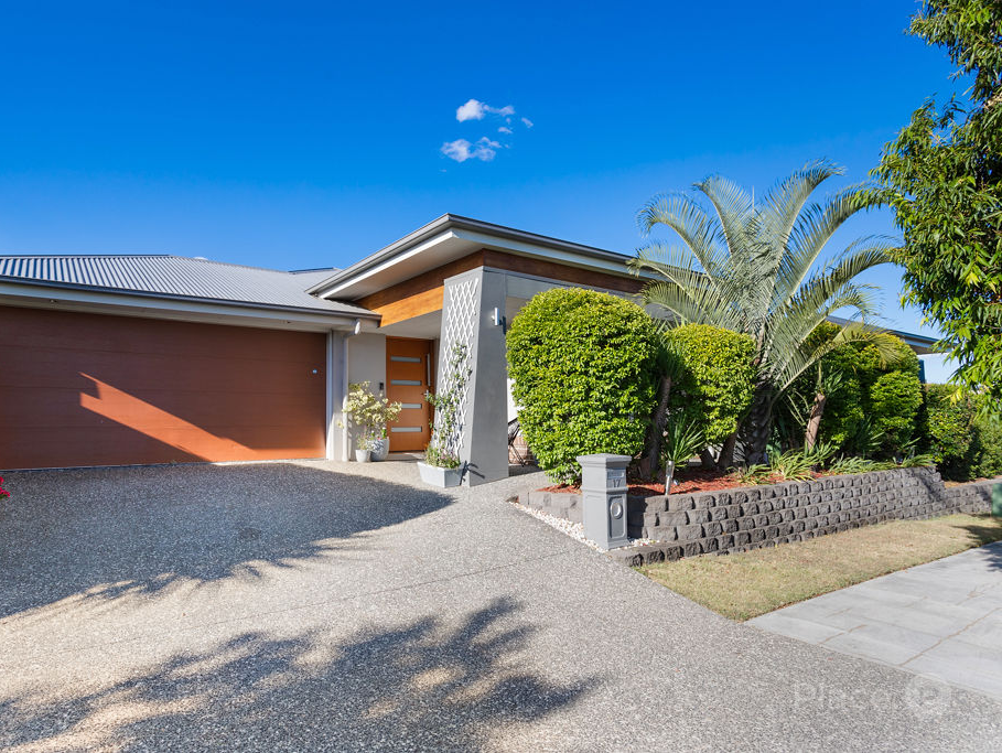 17 Coolah St, South Ripley, QLD 4306