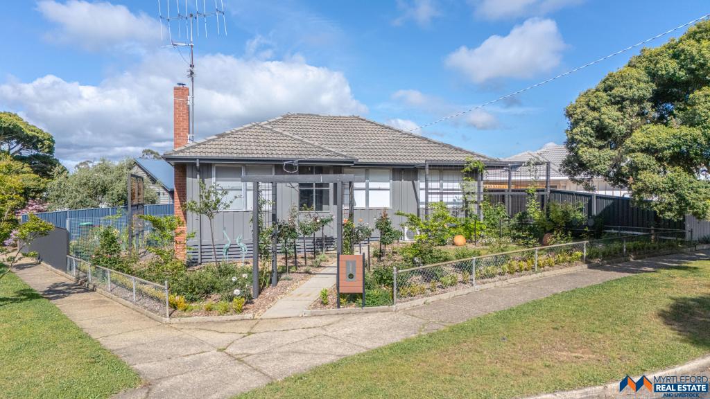 13 Macaulay Gr, Myrtleford, VIC 3737