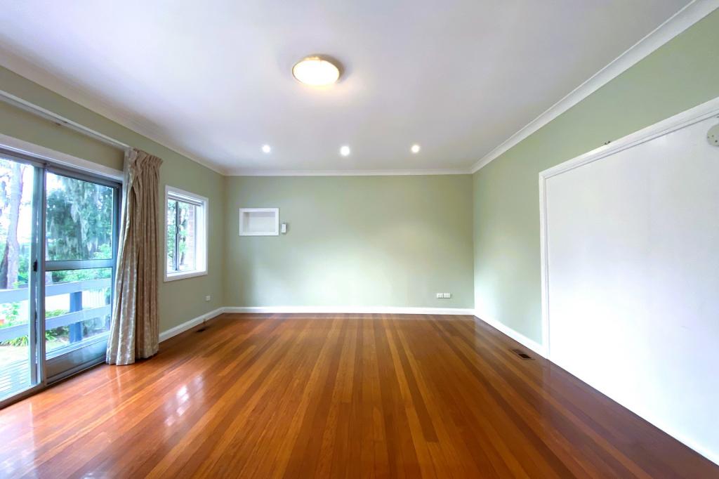 FLAT/22 EUCALYPTUS ST, ST IVES, NSW 2075