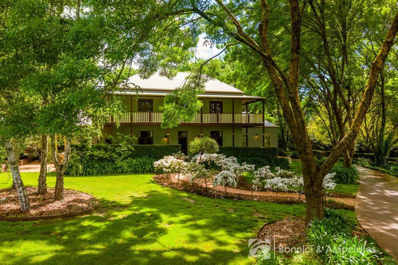 42 Dingle Rd, Beechworth, VIC 3747