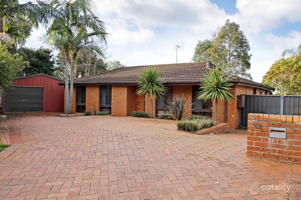 63 Boomerang Cres, Raby, NSW 2566