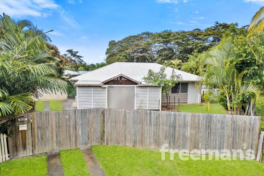 4 Marchant St, Manoora, QLD 4870