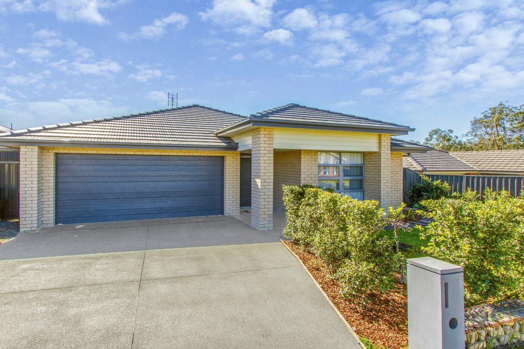 5 Frank Ave, Wadalba, NSW 2259