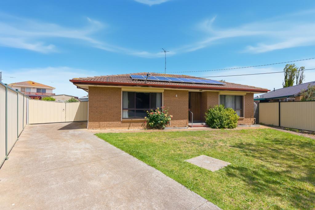 4 Miner Ct, Werribee, VIC 3030