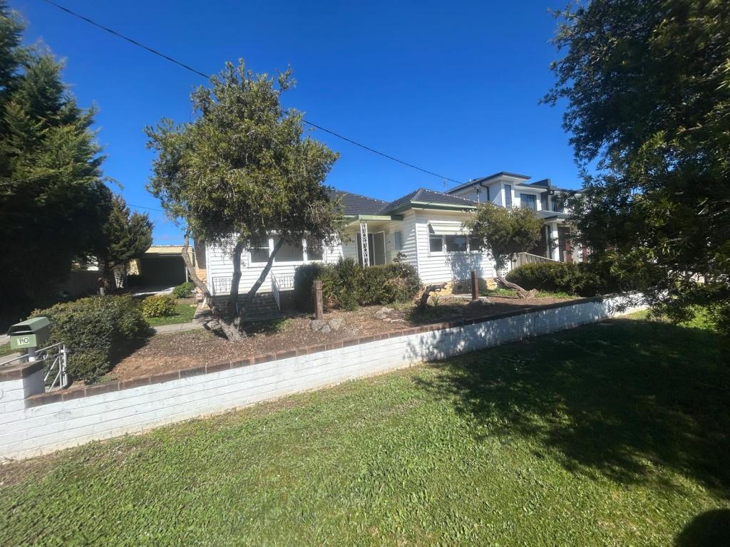 10 Cook St, Spring Gully, VIC 3550