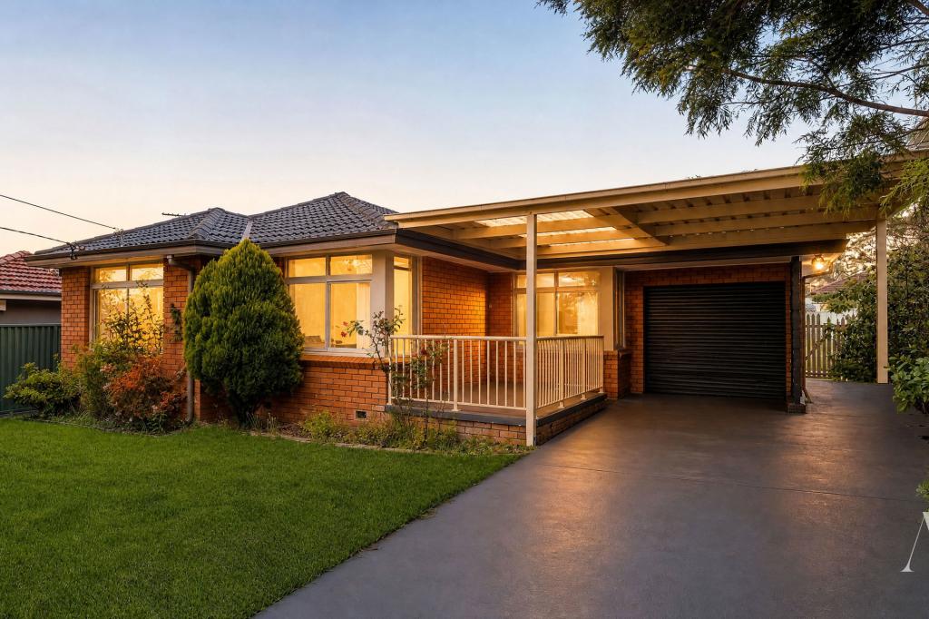 16 Thomas St, Picnic Point, NSW 2213