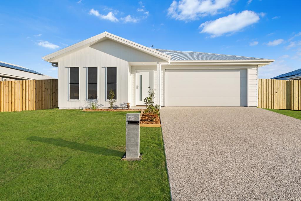 92 Sea Rocket Cct, Dundowran, QLD 4655